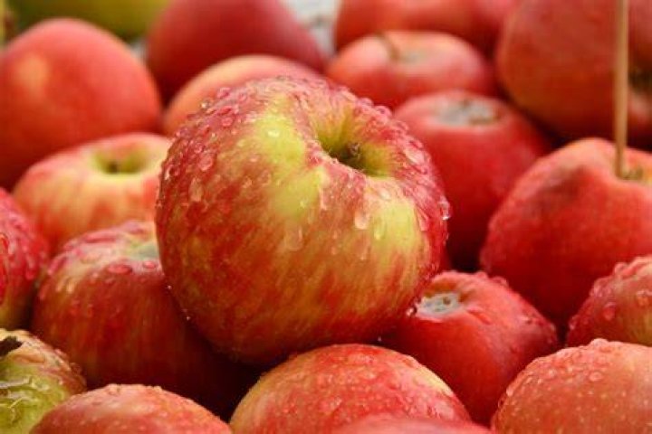 Are apples sweet?