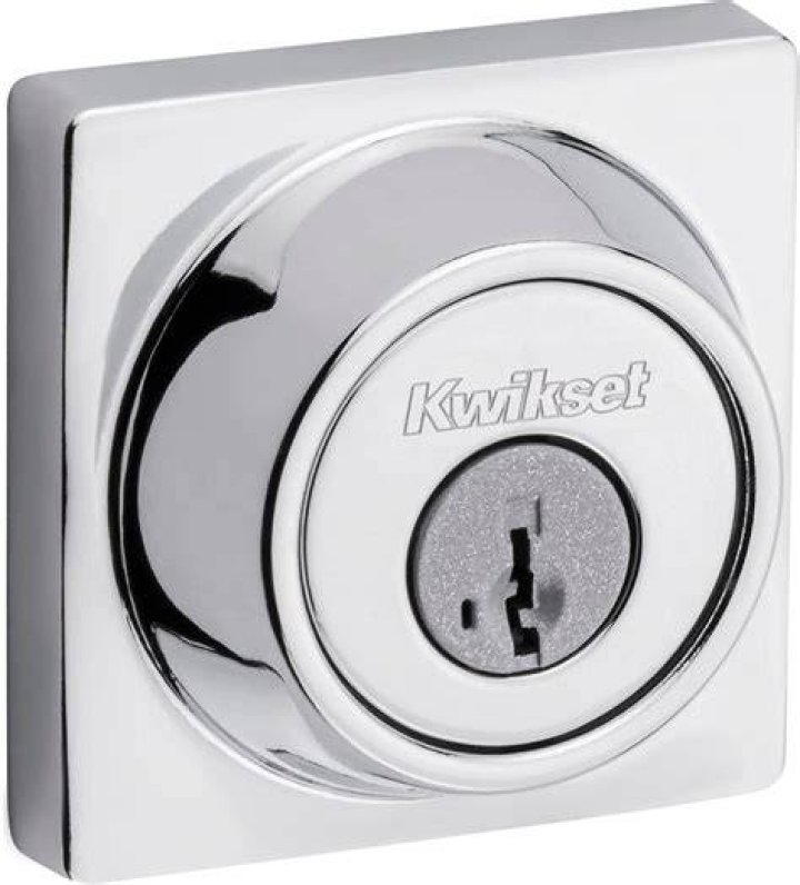 Are Kwikset and defiant locks the same?