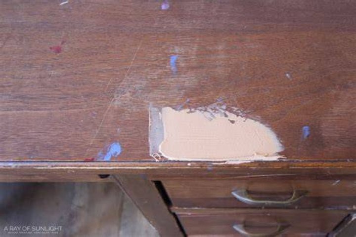 Can Bondo be stained?