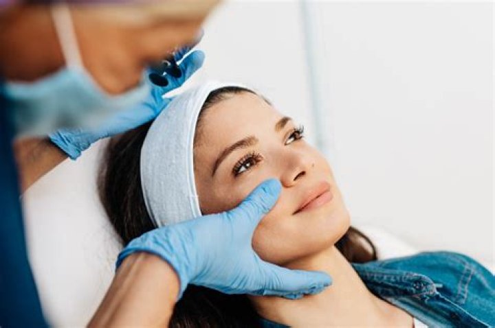Can Estheticians work in a dermatologist office?