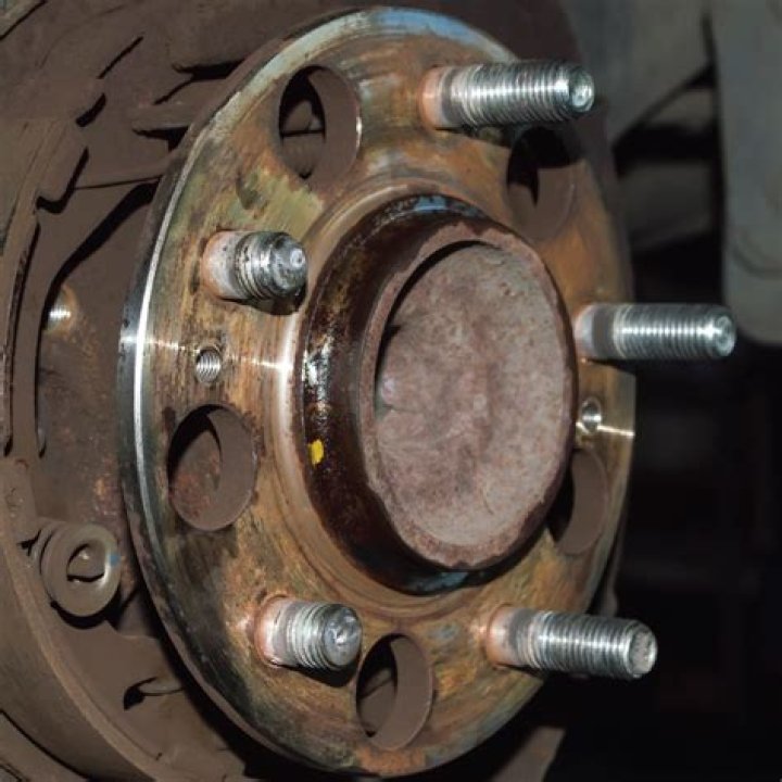 Can I drive my car with a broken wheel stud?