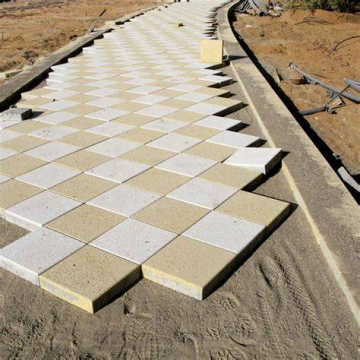 Can I paint paving slabs?