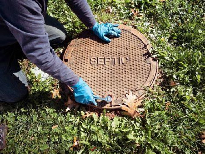 Can I put a patio over my septic tank?