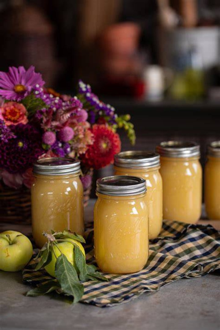 Can I use sweetened applesauce instead of unsweetened?