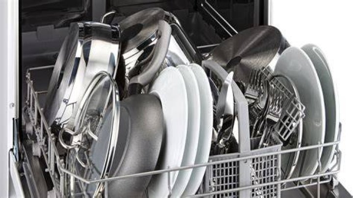 Can Lenox go in the dishwasher?