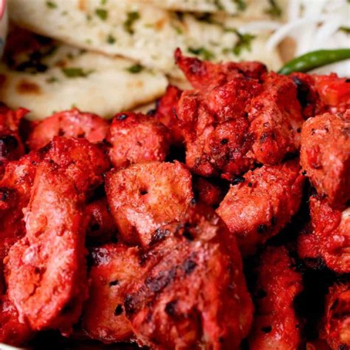Can Pescetarians eat chicken?