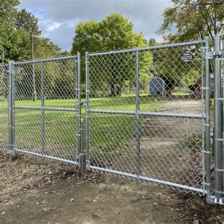 Can villagers open fence gates 1.16 2?