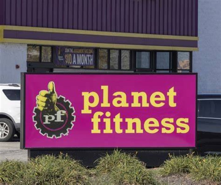 Can you bring a different guest to Planet Fitness?