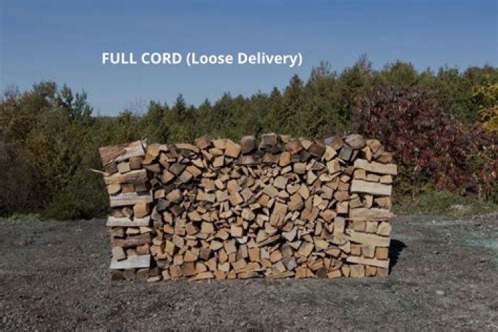 Can you fit a cord of wood in a pickup truck?