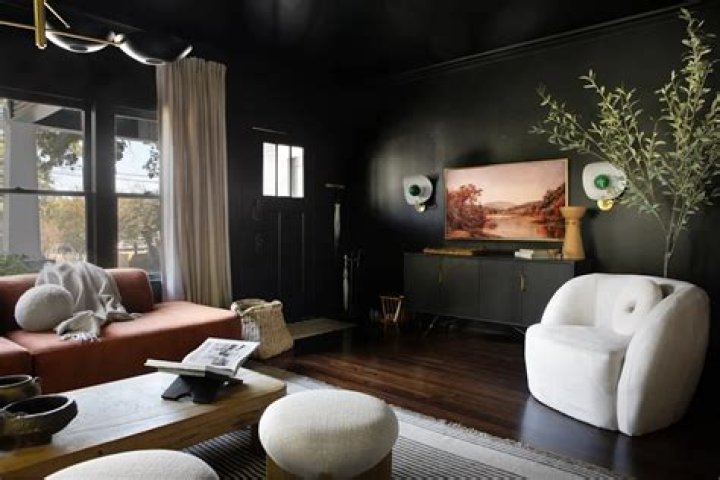 Can you make a room smell proof?