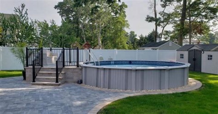 Can you use pea gravel under an above ground pool?