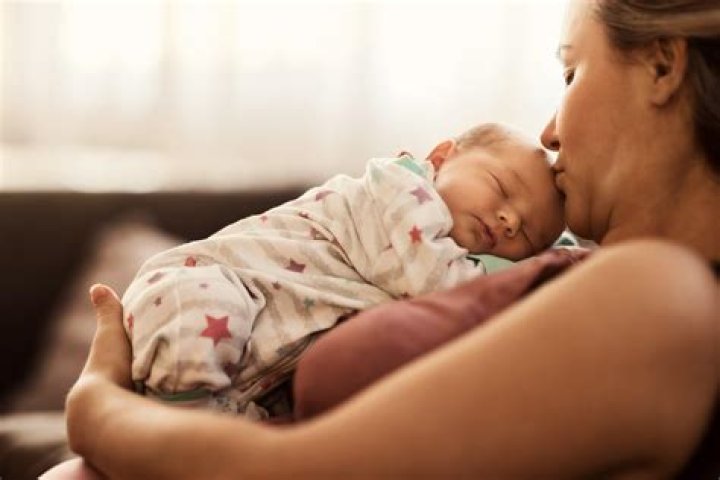 Did AJ Cook have a baby?