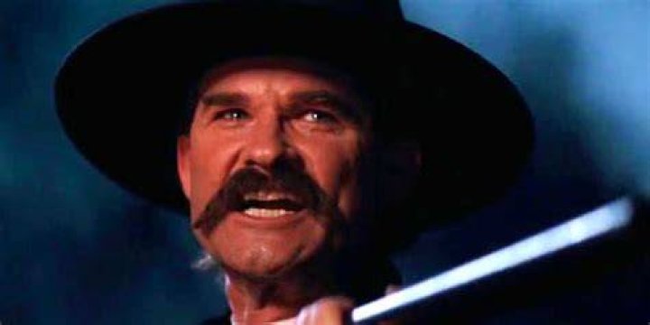 Did Kurt Russel direct Tombstone?