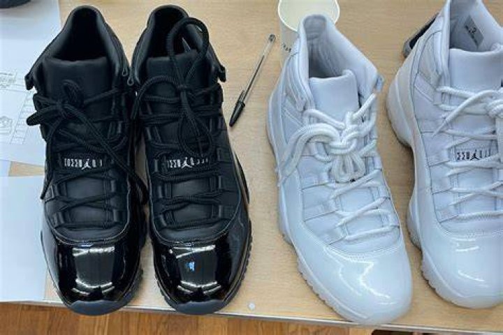 Do Jordan 11’s run small?