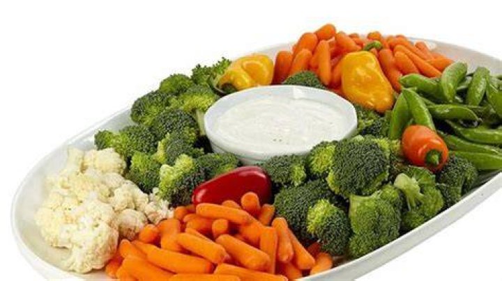 Does Costco have veggie platters?
