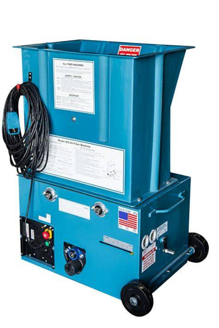Does Lowes rent insulation blower?