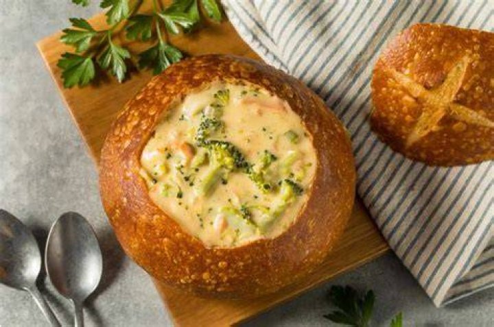 Does Publix have bread bowls?