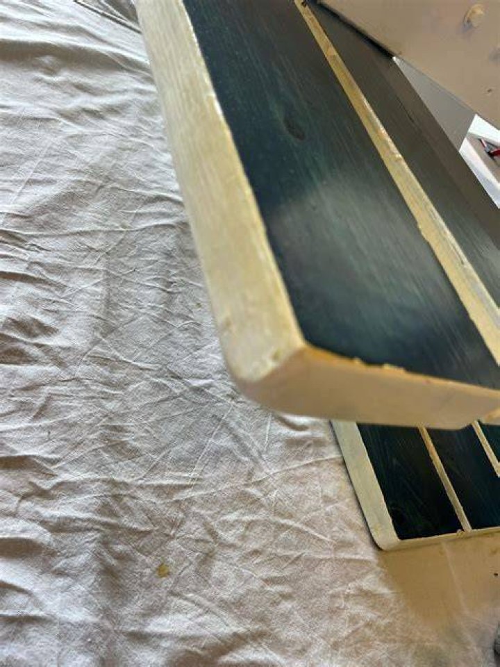 Does spar urethane yellow?