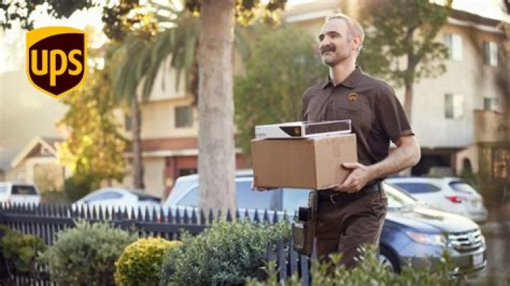 Does UPS deliver on the 4th of July?