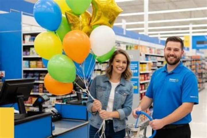 does walmart fill balloons?