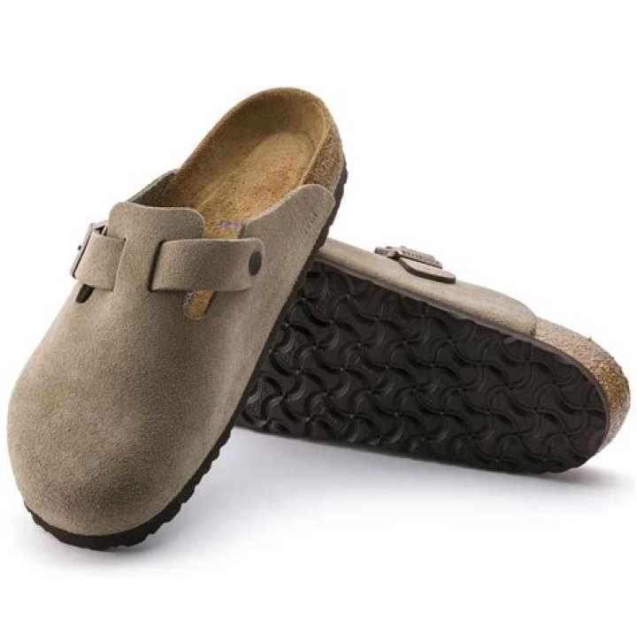 Does Zappos sell real Birkenstocks?
