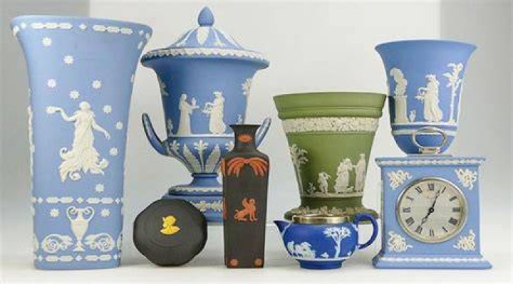 How can you tell Wedgwood Jasperware?