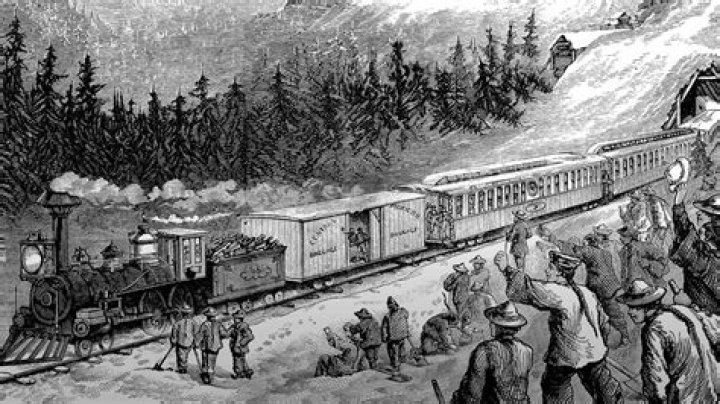 How did the transcontinental railroad change America?