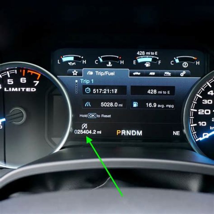 How do I fix the wrong odometer reading on my title?
