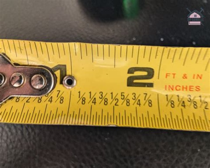 How do I measure 1 oz of nuts?