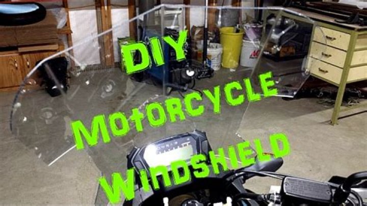 How do Nascar windshields work?
