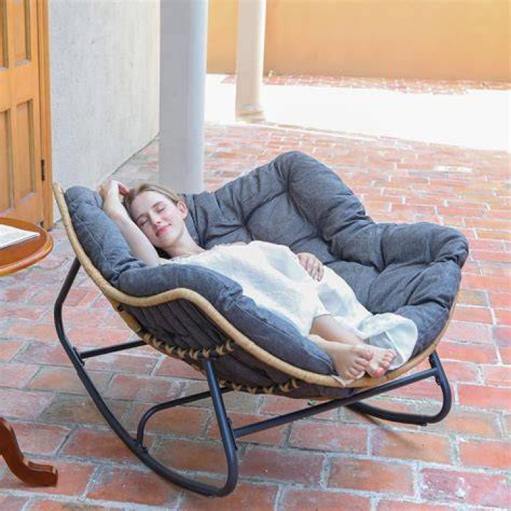 How do you clean a Pier 1 Papasan cushion?