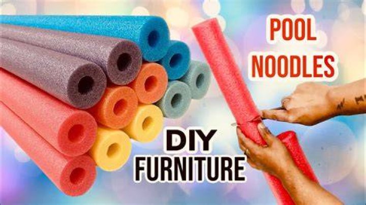 How do you cut a pool noodle?