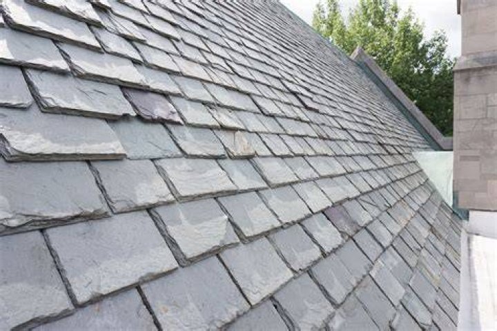 How do you cut Tegral slates?