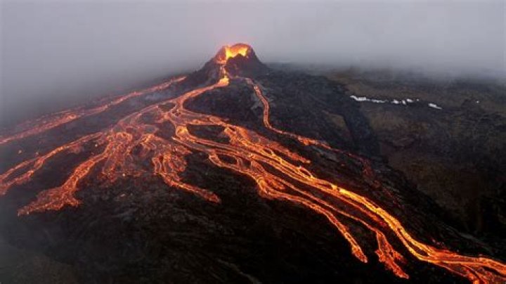 How do you get a lava cape?