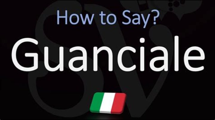 How do you pronounce guanciale in Italian?