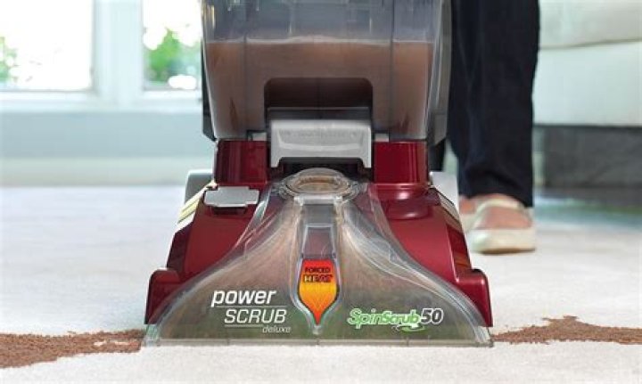 How do you use a Hoover spinScrub 50?