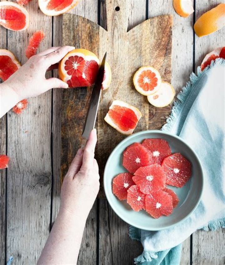 How long does peeled grapefruit last?