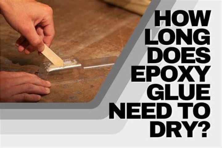 How long does triple thick glaze take to dry?