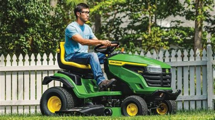 How many hours does a John Deere riding mower last?