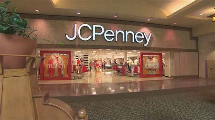 How many JCPenney stores are in Iowa?
