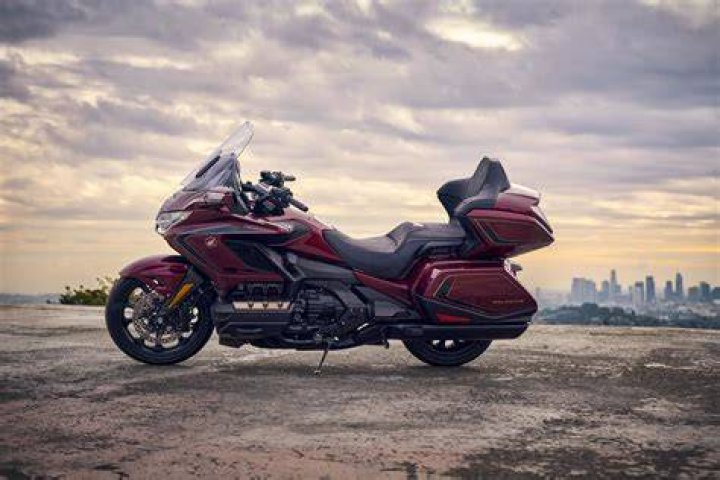 How many miles will a Goldwing 1800 last?