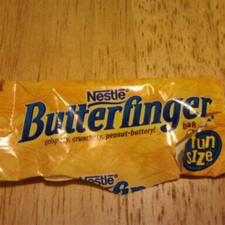 How many ounces is a Butterfinger candy bar?