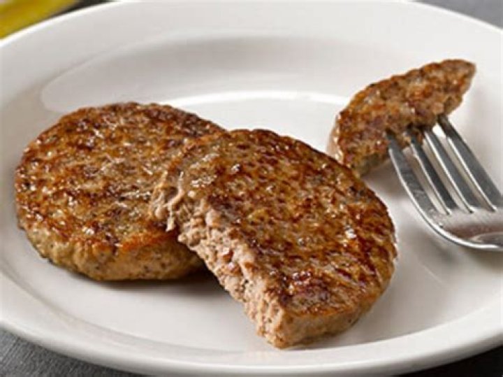 How many ounces is a sausage patty?