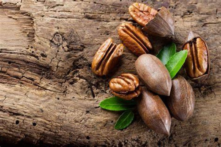 How much are pecans in the shell per pound?