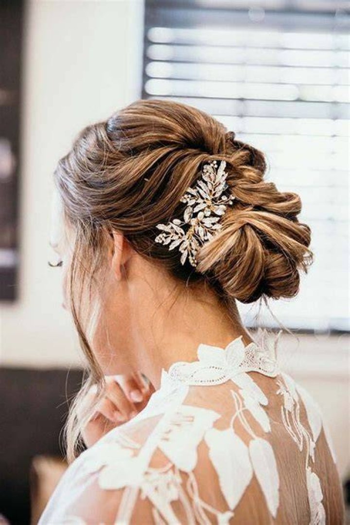 How much does an updo cost?