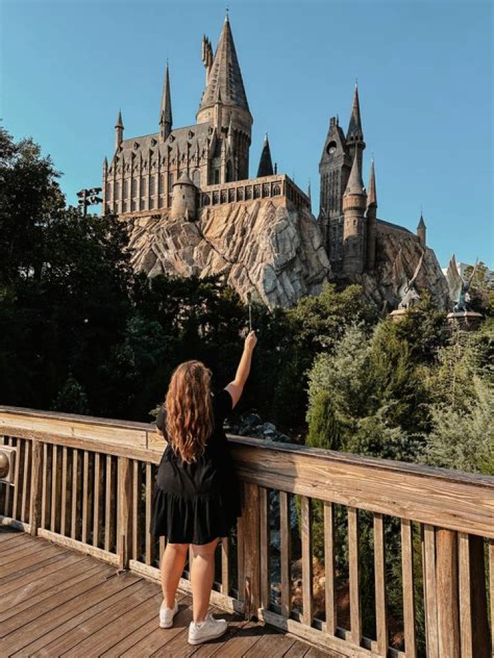 How much does it cost to go to the wizarding world of Harry Potter?