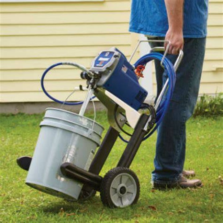 How much does it cost to rent paint sprayer?