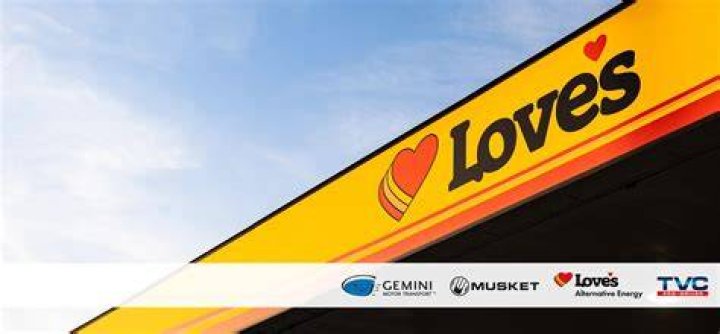 How much does it cost to take a shower at loves truck stop?