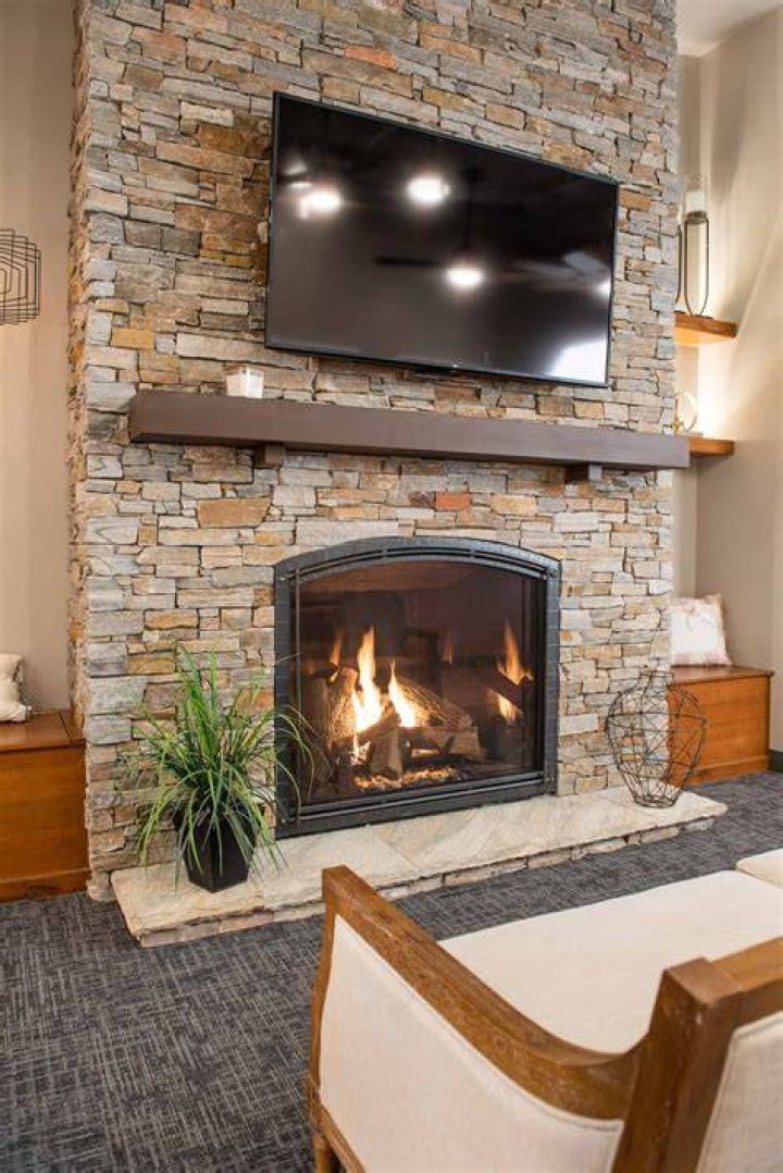 How much does it cost to take out a fireplace?