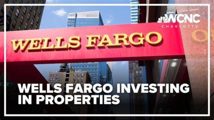 How much does the CEO of Wells Fargo make?